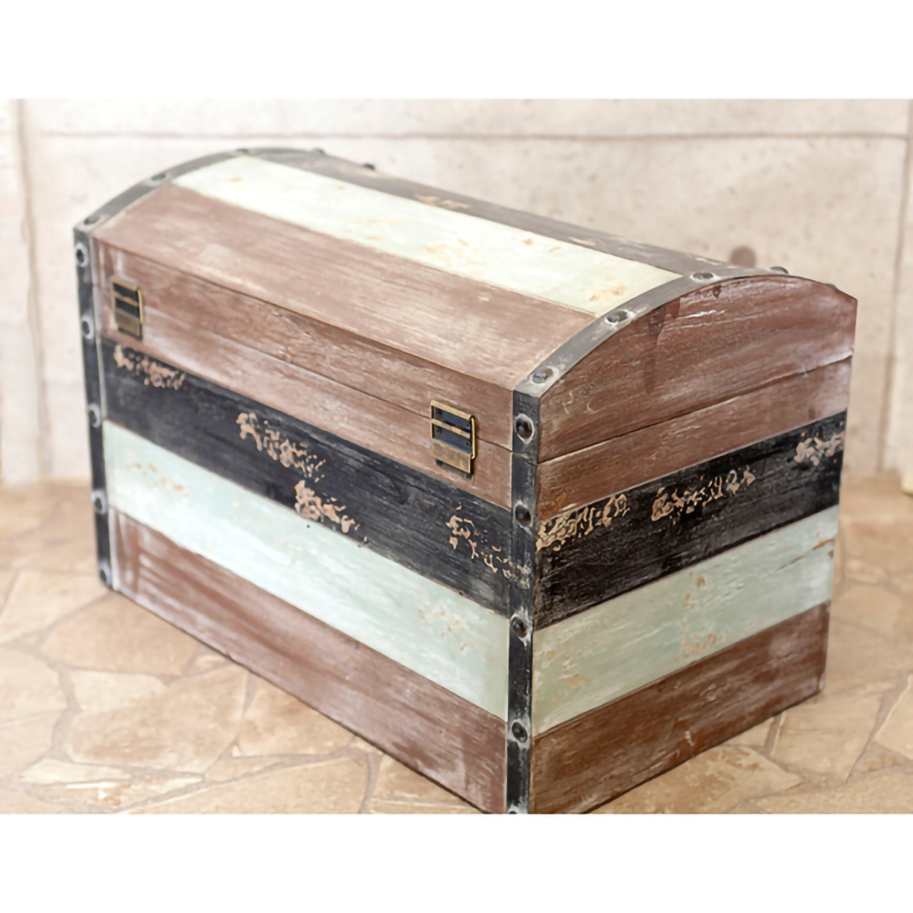 Liberte シークレット トランク|アンティーク風の収納にもなるディスプレイアイテム