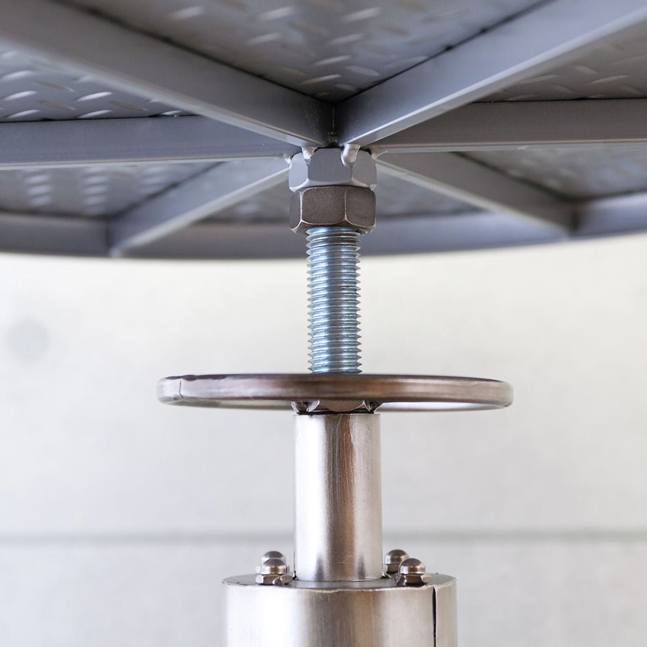 インダストリアルメタル テーブル  チェアー