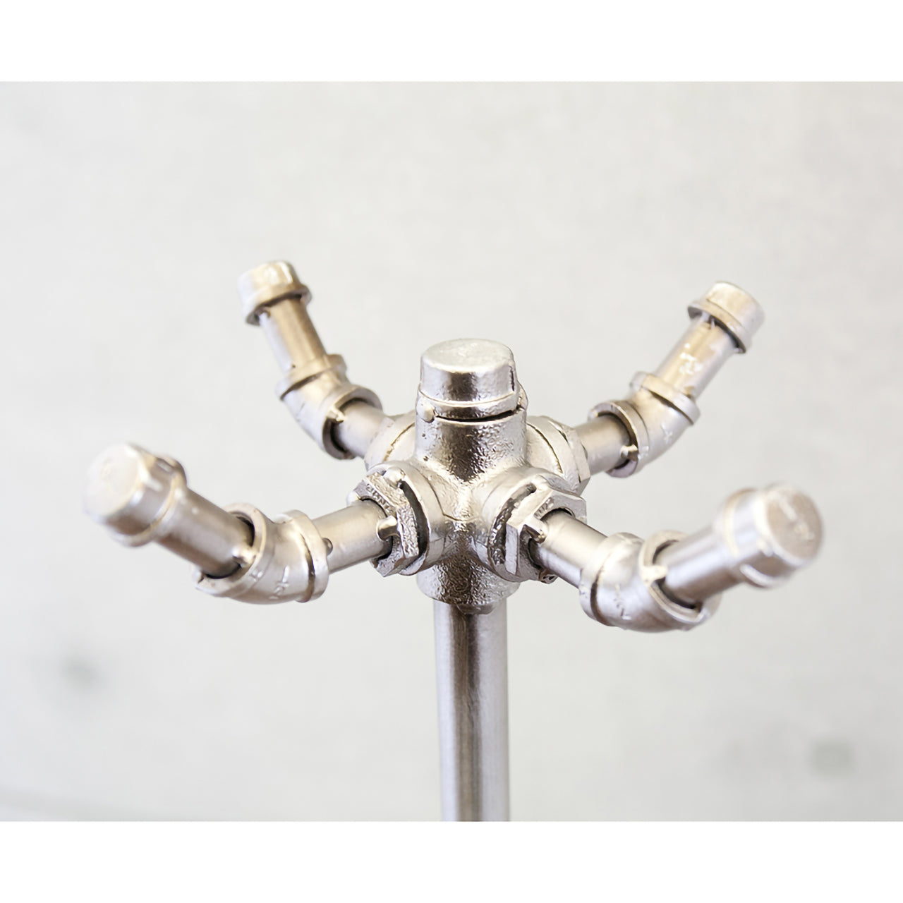 インダストリアルメタル コートスタンド