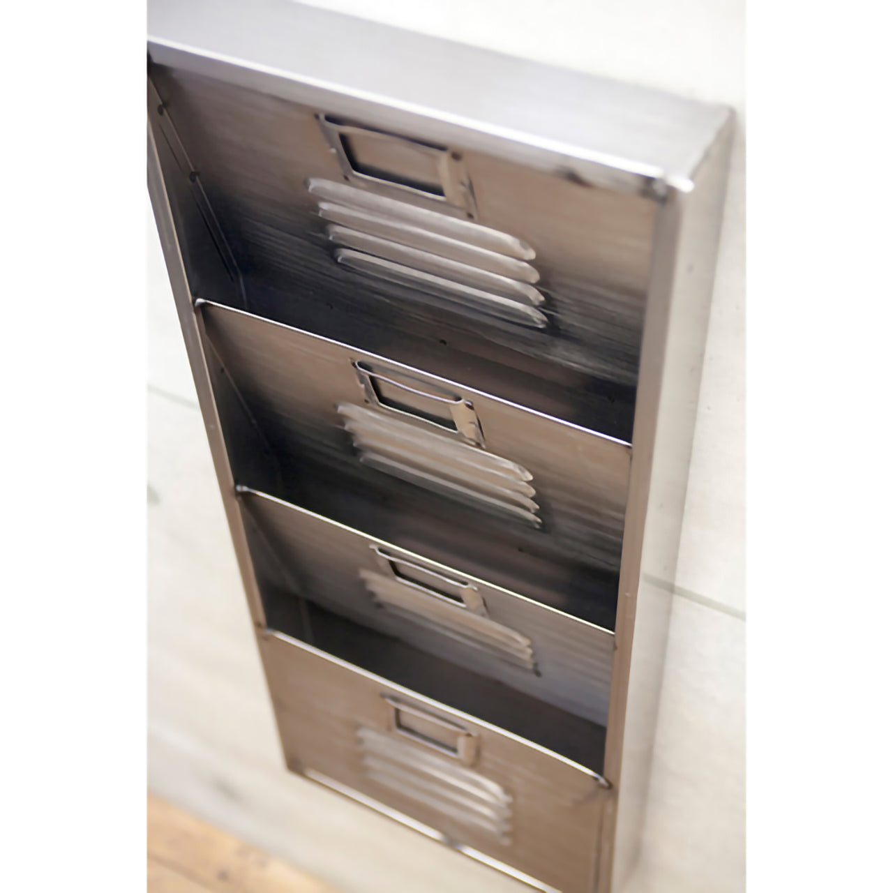 インダストリアル ウォール レターラック4