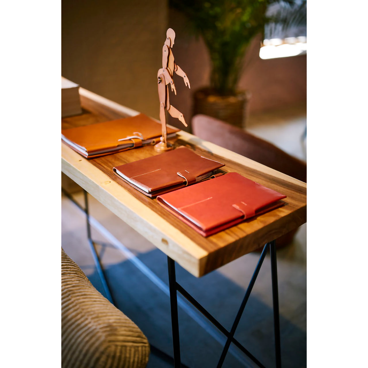 GB-T02 ジェラルドカウンターテーブル|天然木×アイアンの美しき融合