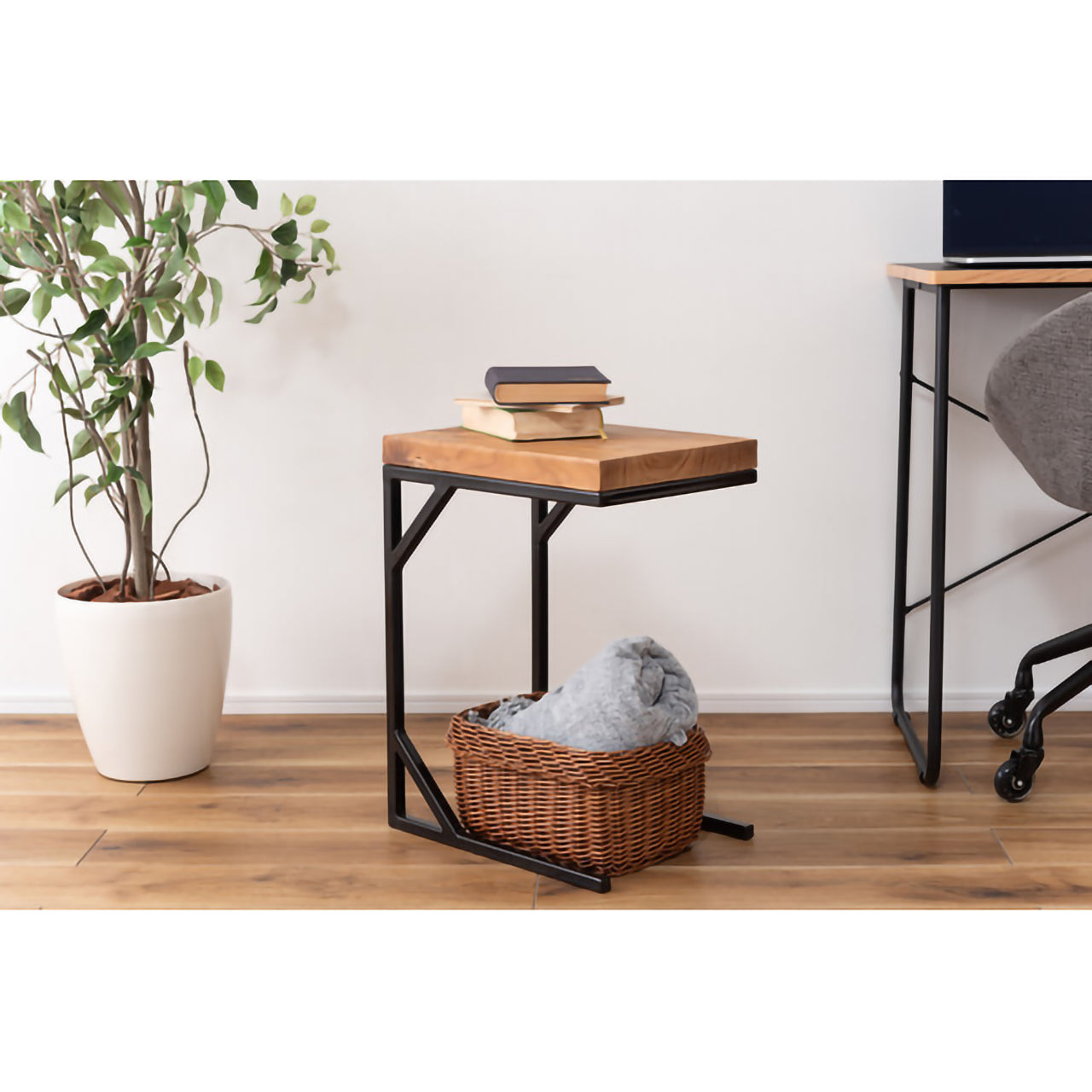 GB-C08 サイドテーブル