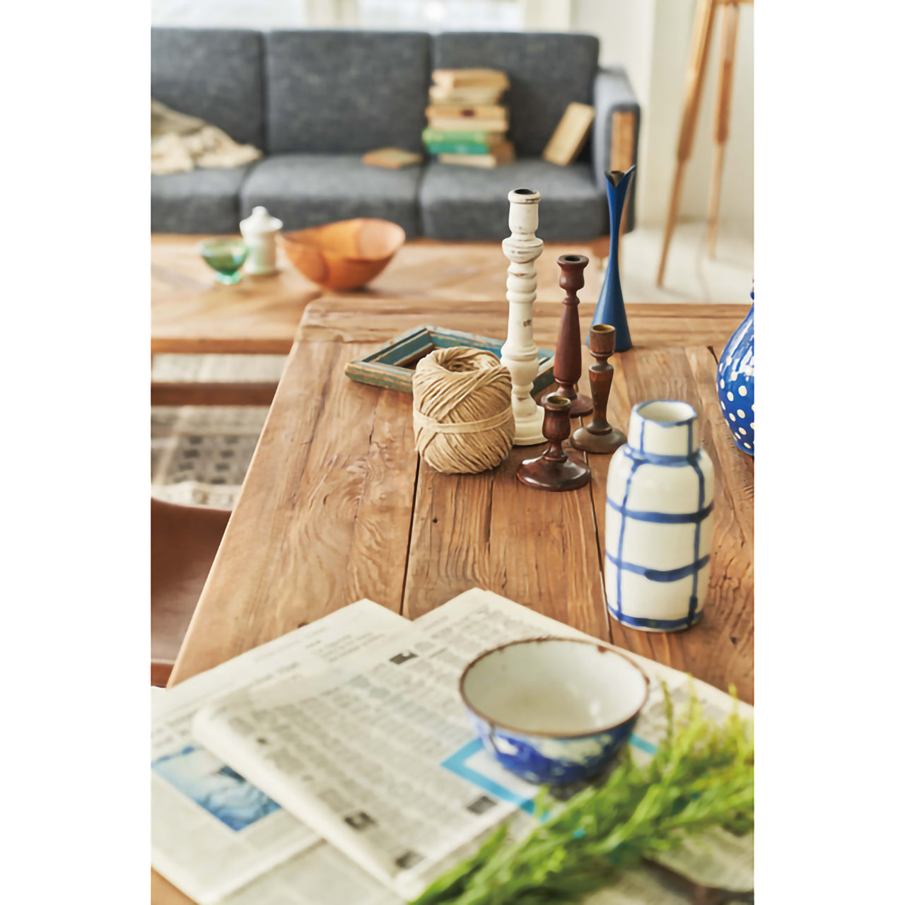 GB-T07 ダイニングテーブル|重厚感とヴィンテージ感が融合した、空間の主役になる一台