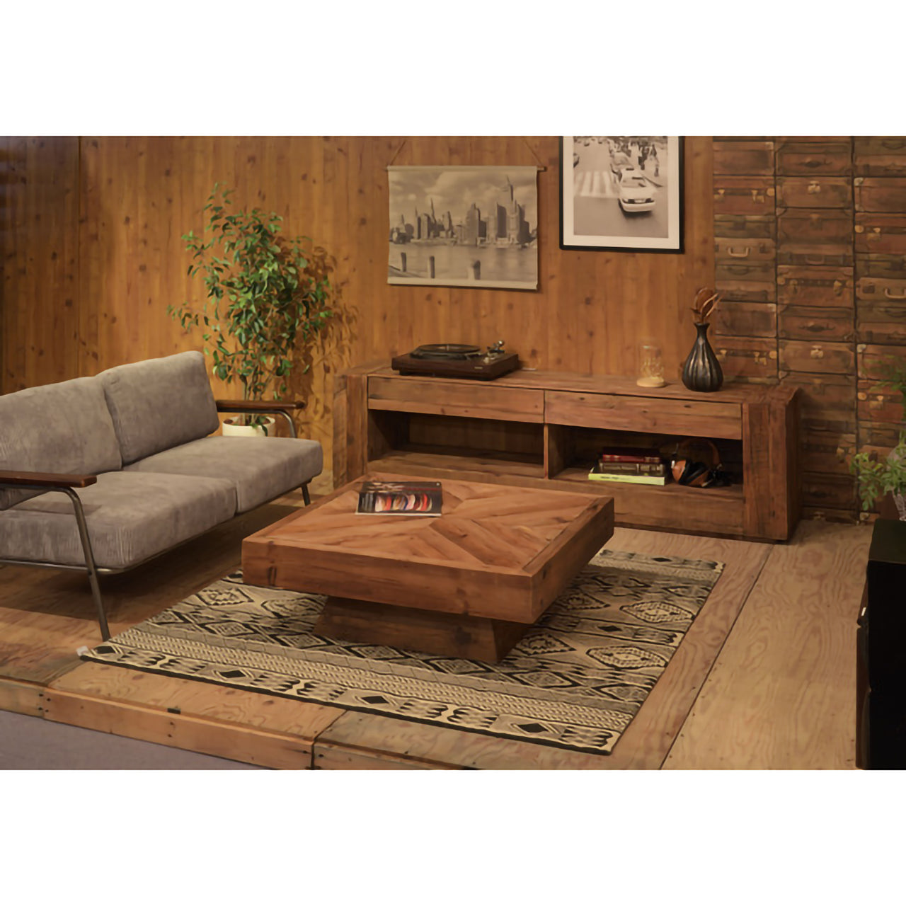 GB-T08 リビングテーブル|古材の風合いが映える、正方形のヴィンテージローテーブル