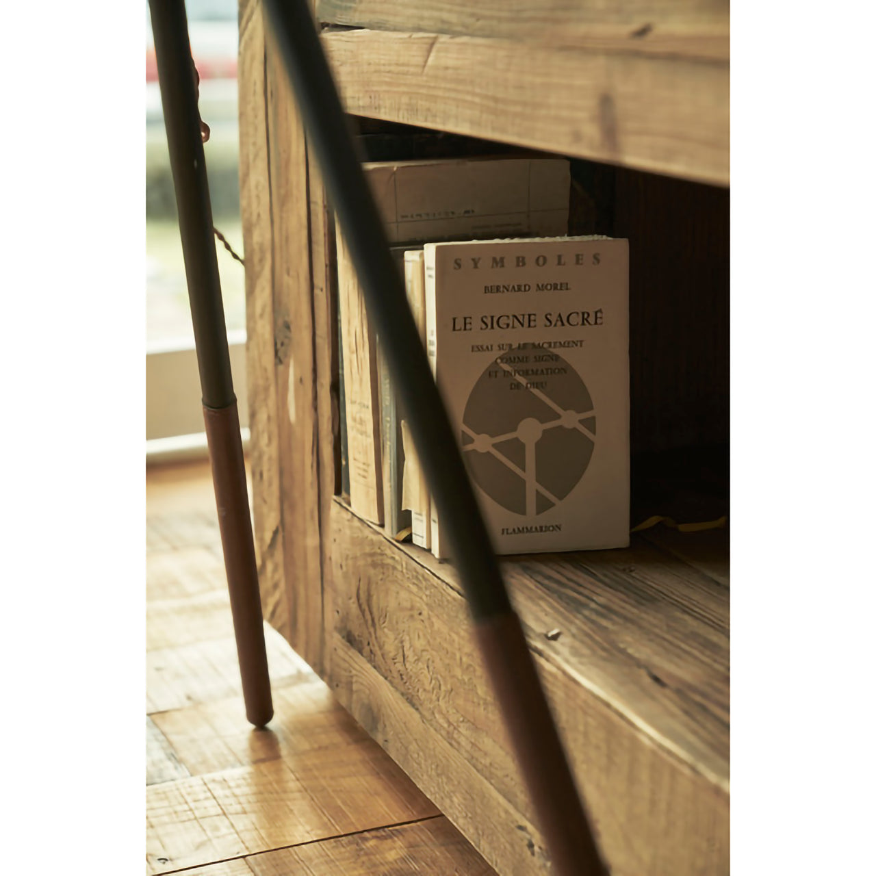 GB-T09 ローボード|古材の重厚感が映える、幅210cmのヴィンテージテレビボード