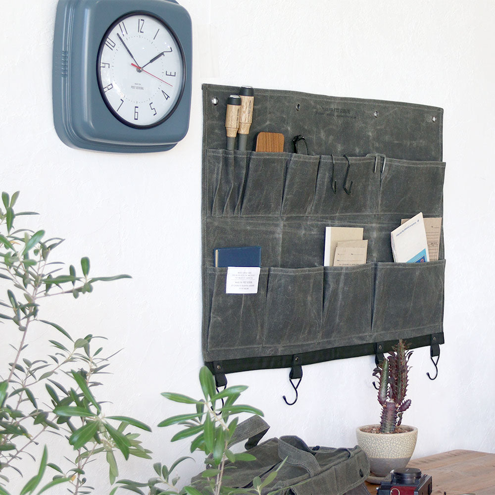 WAXED CANVAS WALL POCKET L / ワックスドキャンバス ウォールポケット L - BROWN