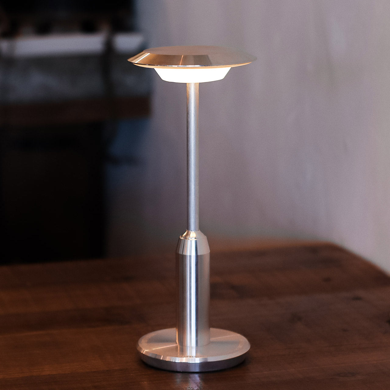 PORTABLE STREET LIGHT / ポータブルストリートライト