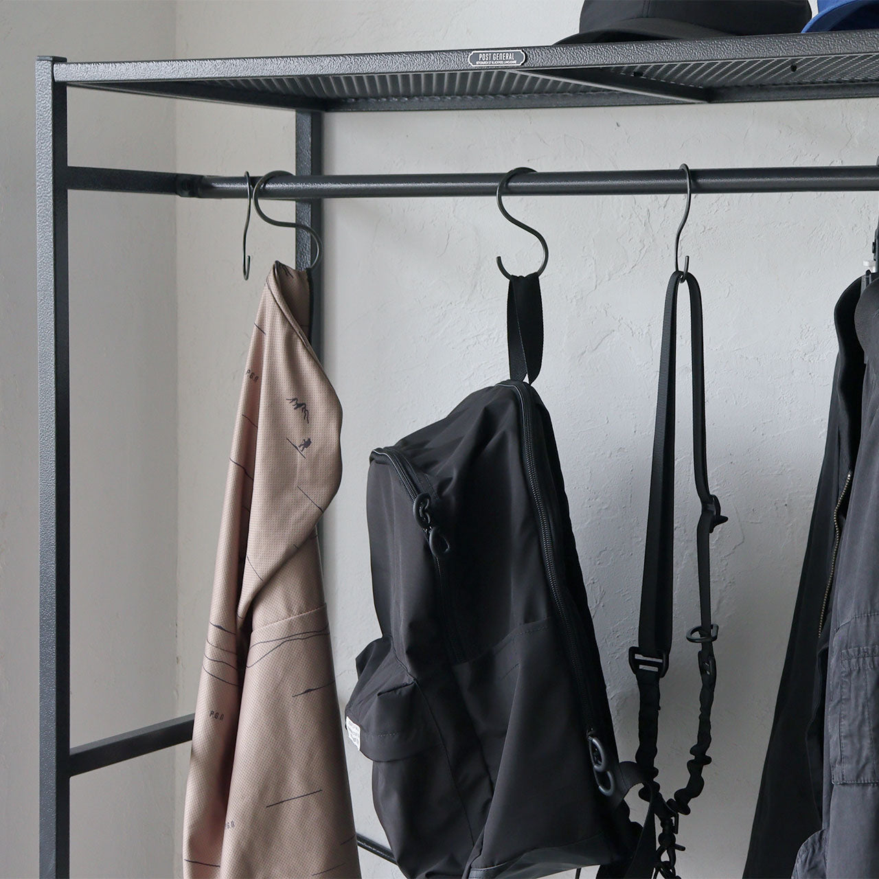 LIGHT-WEIGHT IRON COAT RACK / ライトウエイト アイアンコートラック