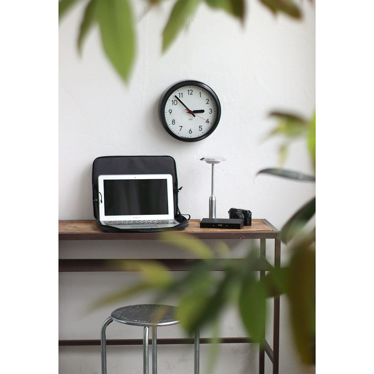 SCHOOLHOUSE WALL CLOCK / スクールハウス ウォールクロック