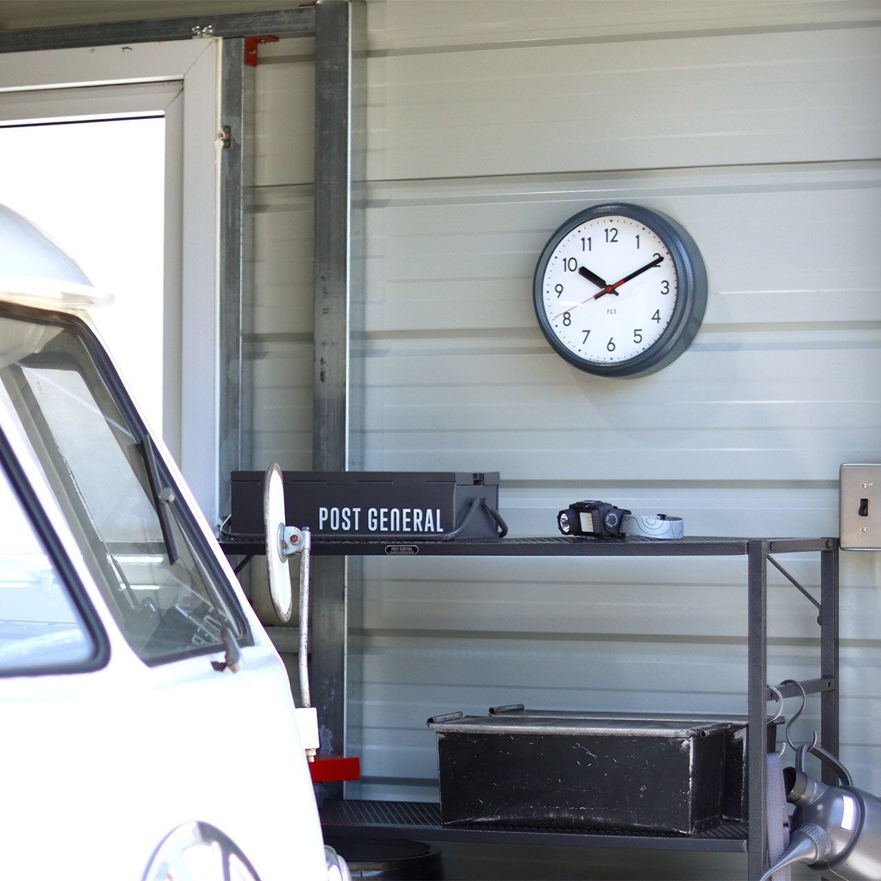 SCHOOLHOUSE WALL CLOCK / スクールハウス ウォールクロック