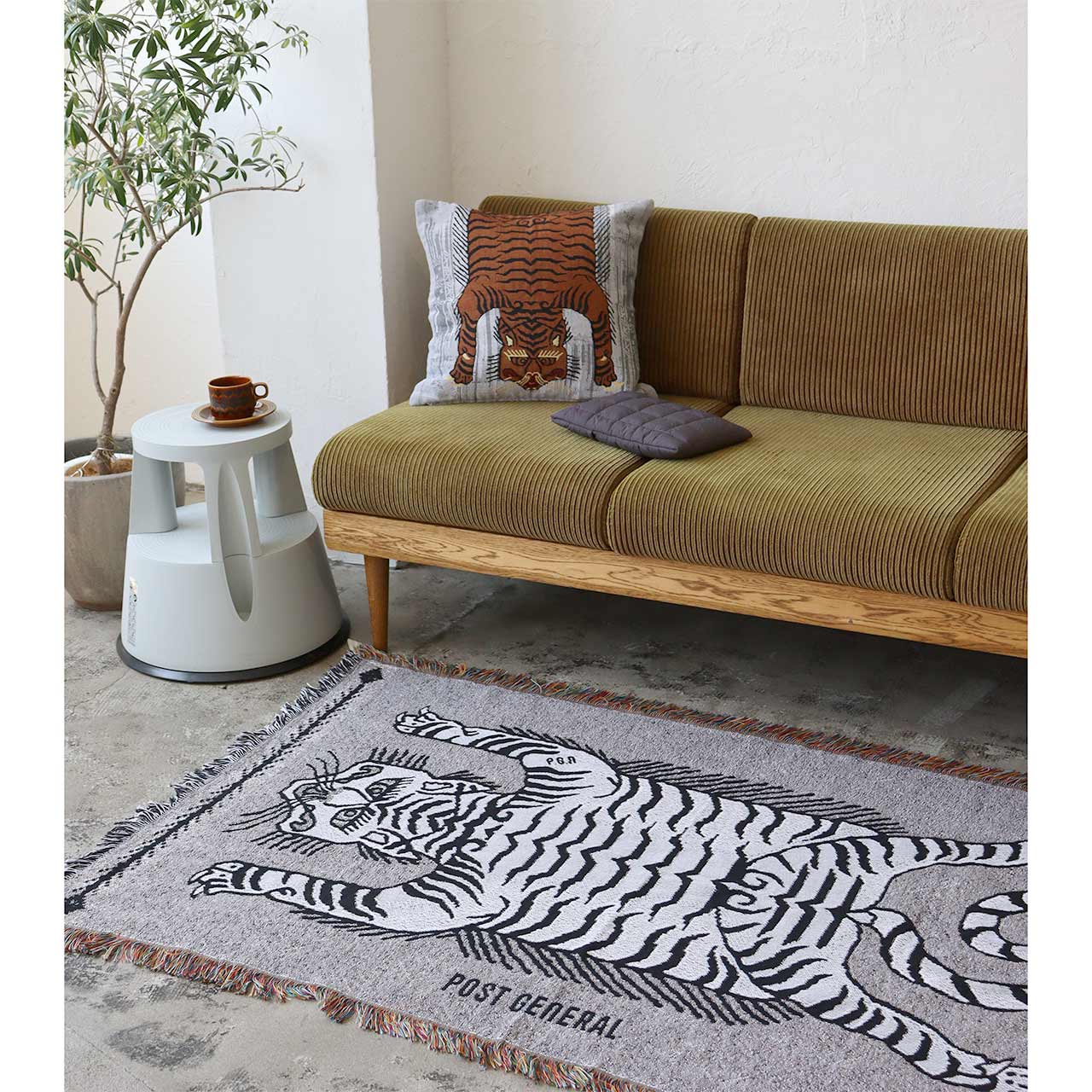 TO-GO THROWKET / トゥーゴースローケット