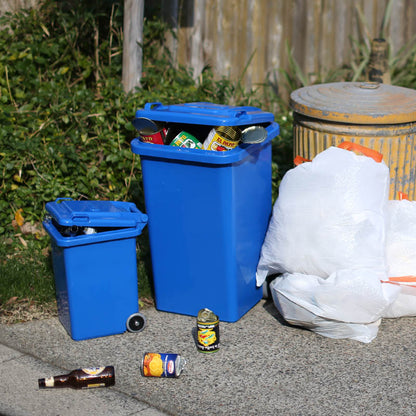 PLASTIC TRASH CAN