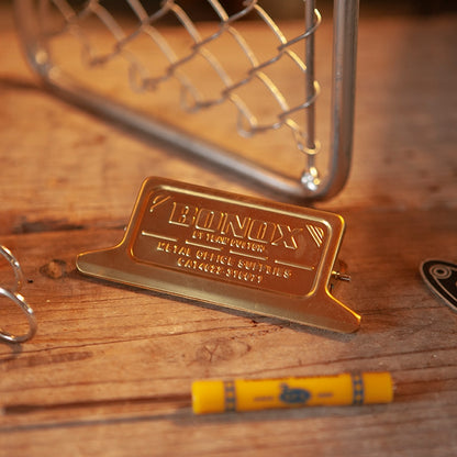 METAL CLIP