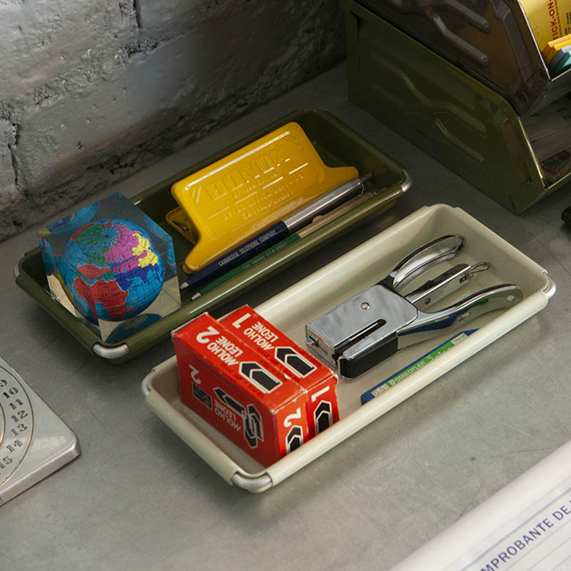 DESKTOP TRAY