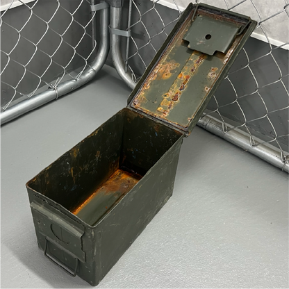 U.S.アンモボックス ミディアム 50CAL