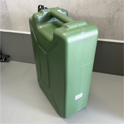 チェコ ジェリ缶 プラスティック 20L