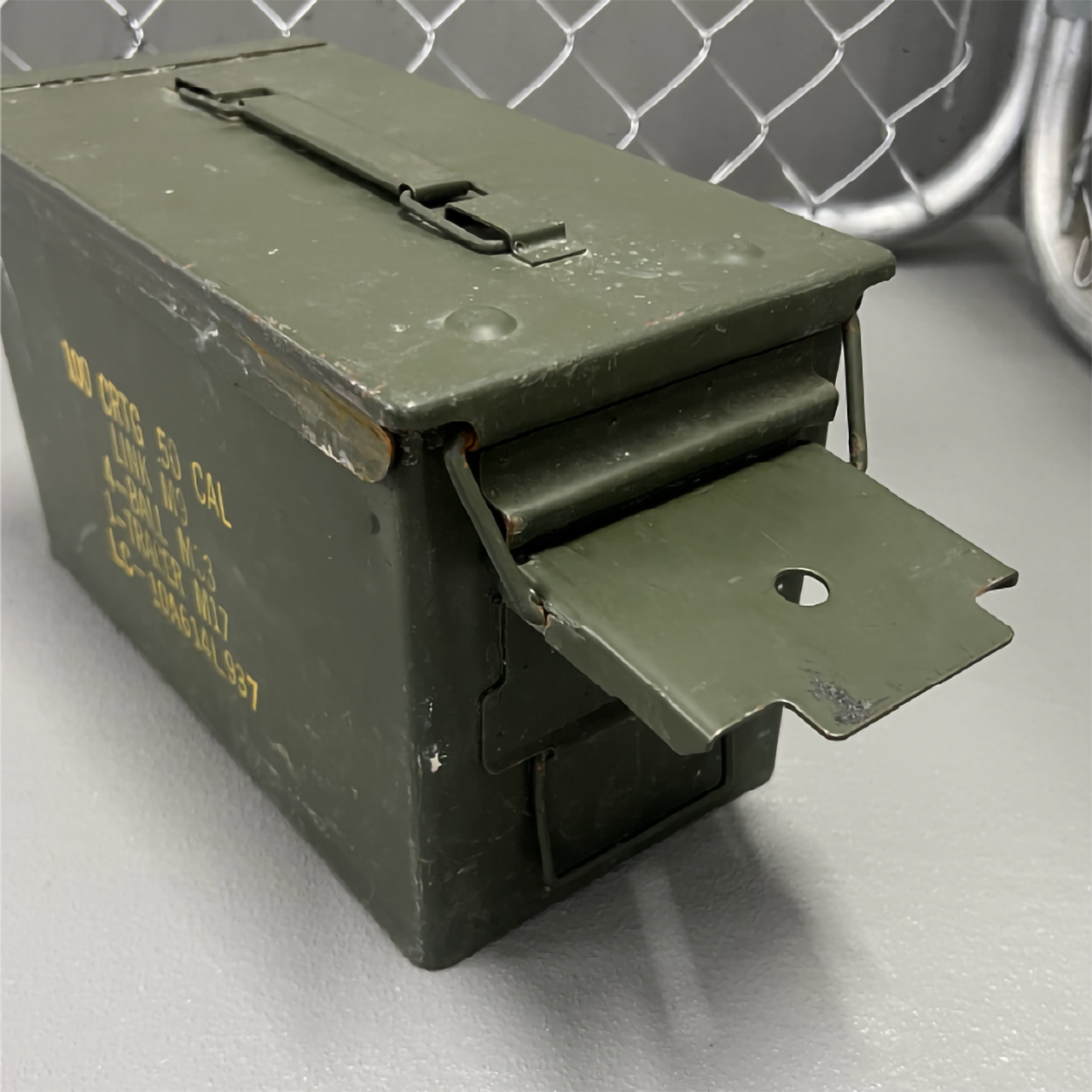 U.S.アンモボックス ミディアム 50CAL