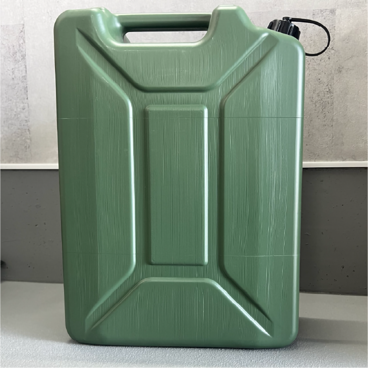 チェコ ジェリ缶 プラスティック 20L