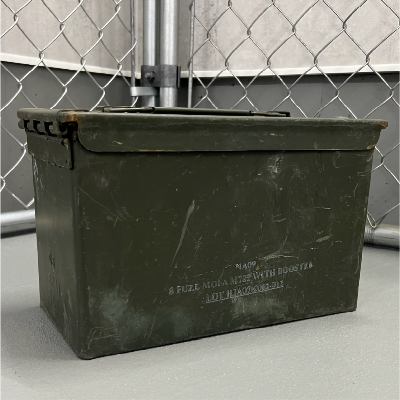 U.S.アンモボックス ミディアム 50CAL