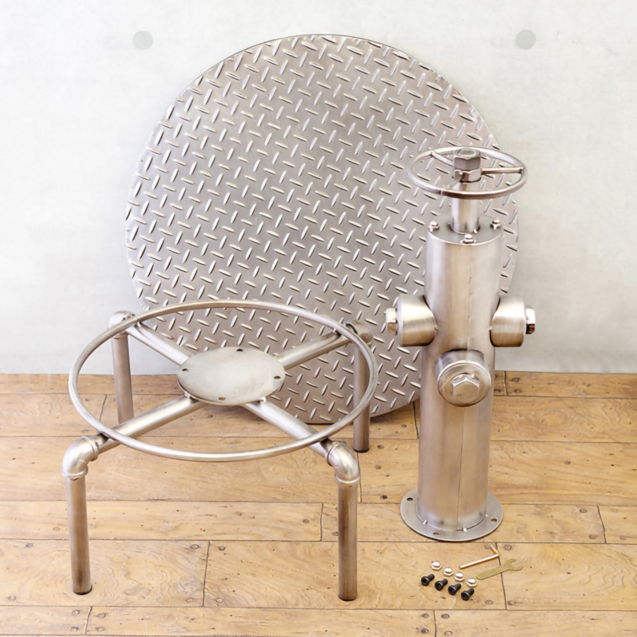 インダストリアルメタル テーブル  チェアー  　