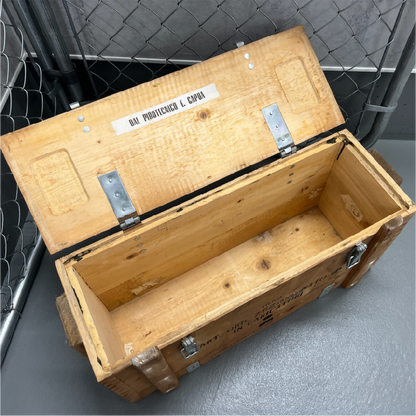 【本物の軍放出品で空間に無骨な味わいを】イタリア軍 アミニッションウッドボックス 7.62mm