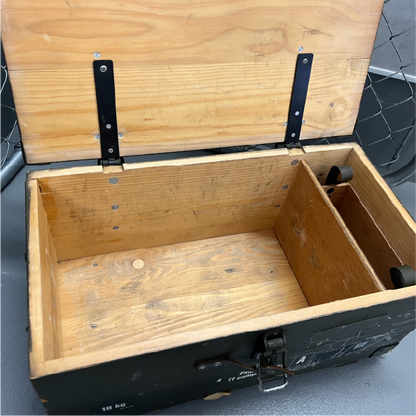 【スイス軍実物放出品】フィールドテレフォンウッドボックス