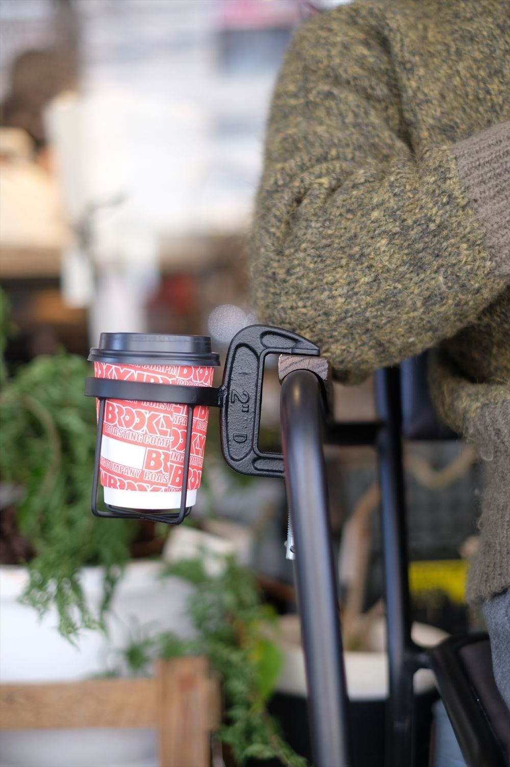 THE BOTTLE CLAMPER　M