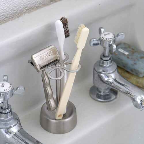 4-HOLES TOOTHBRUSH HOLDER