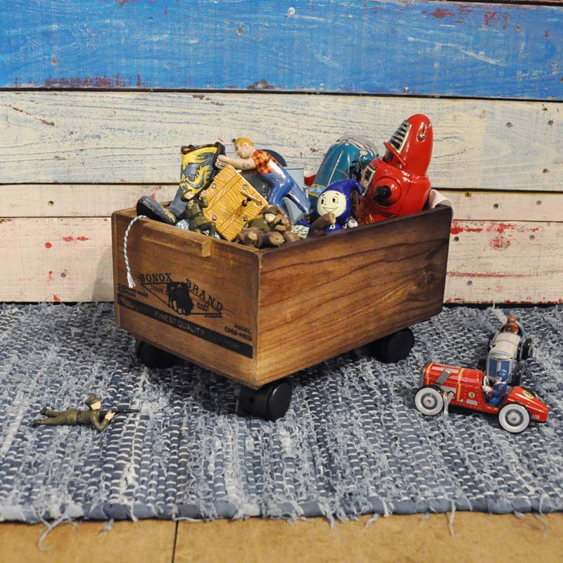 WOODEN STACKING BOX