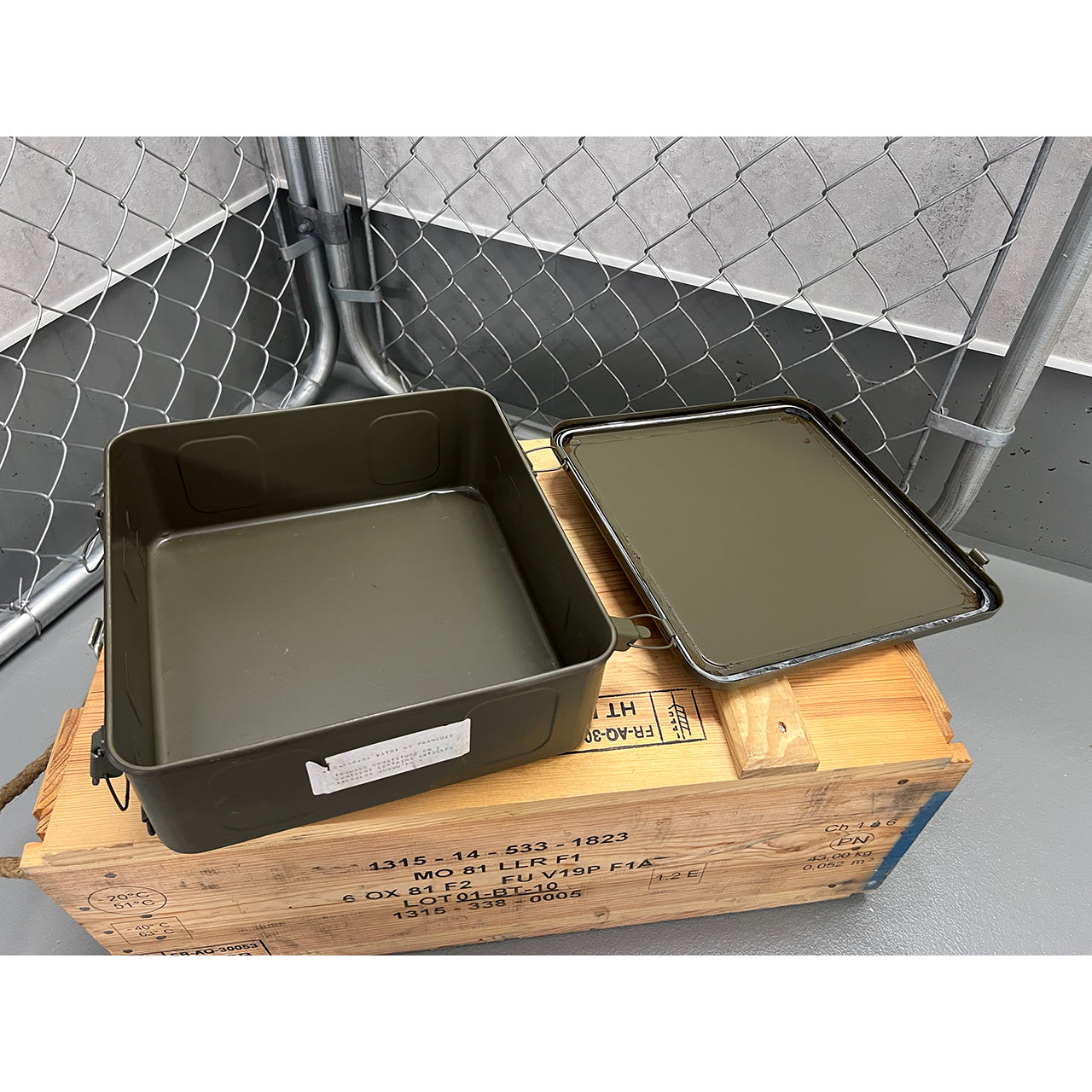 フランス ファーストエイドボックス M