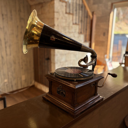 【Victor 製 レコードプレイヤー Ⅱ M型（1905-1909年製）】アンティーク蓄音機セット