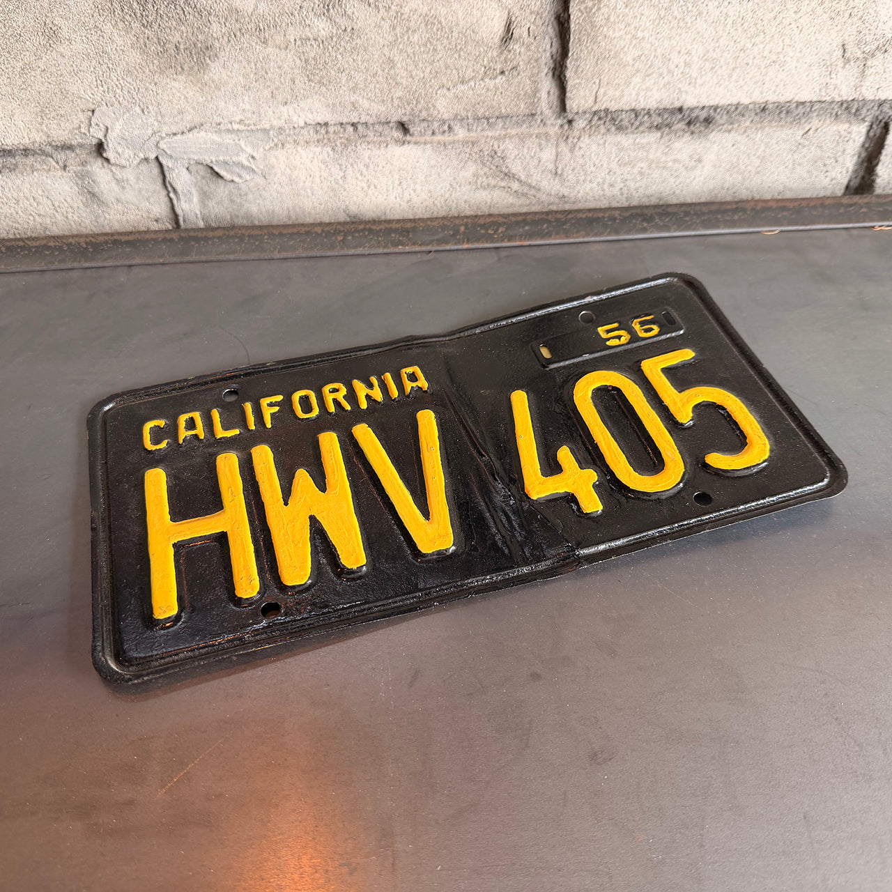 1956年製 アメリカンヴィンテージ ナンバープレート【HWV405】
