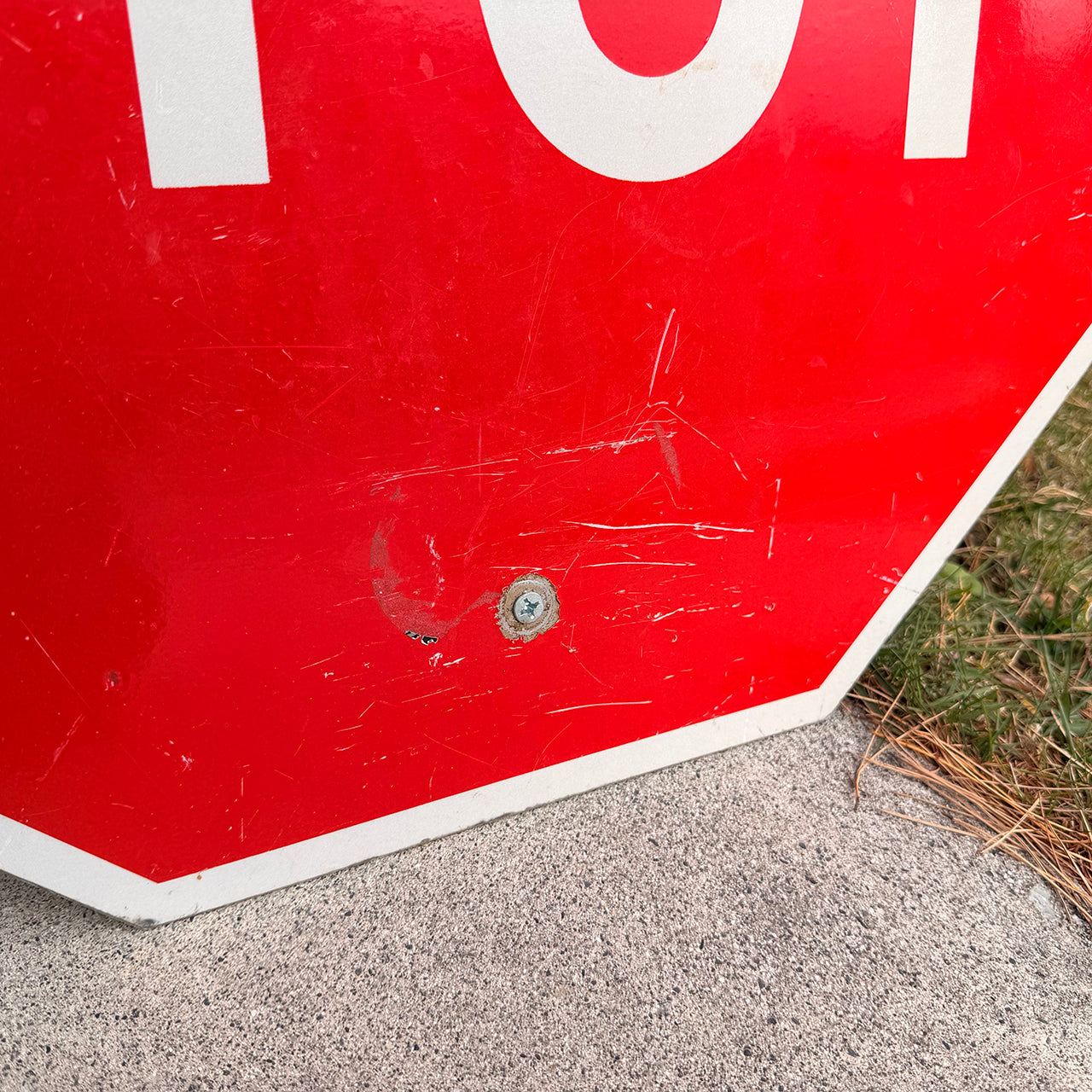 【本物のアメリカンロードサイン】-STOP-