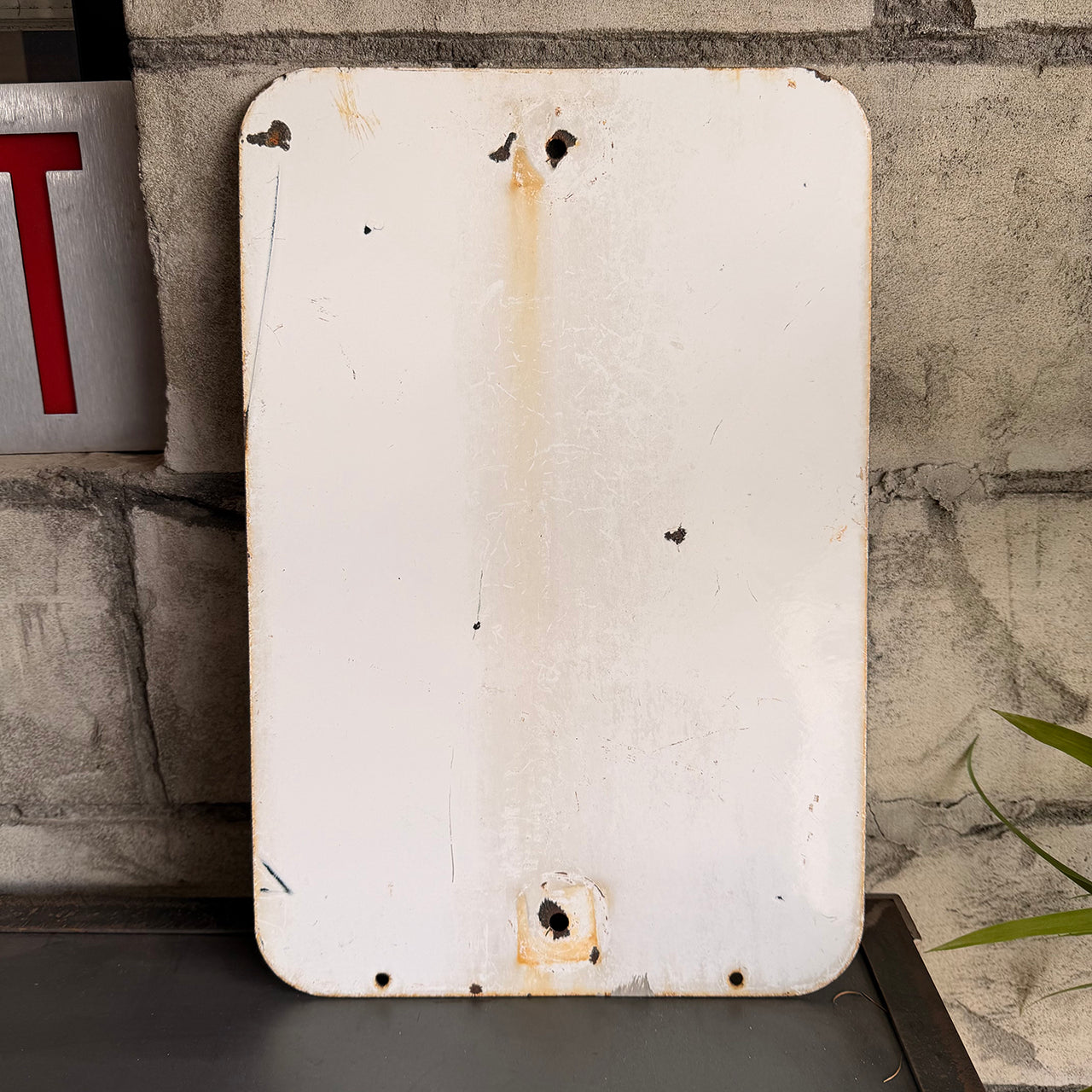 【本物のアメリカンロードサイン】-No　Parking 1-3PM-