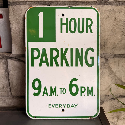 【本物のアメリカンロードサイン】-1hour Parkinng-
