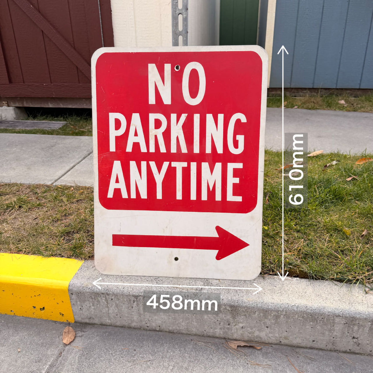【本物のアメリカンロードサイン】-No　Parking　Anytime-