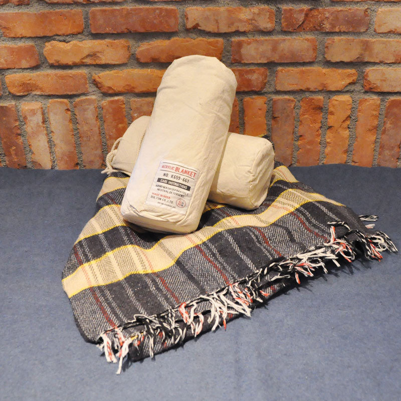 ACRYLIC BLANKET
