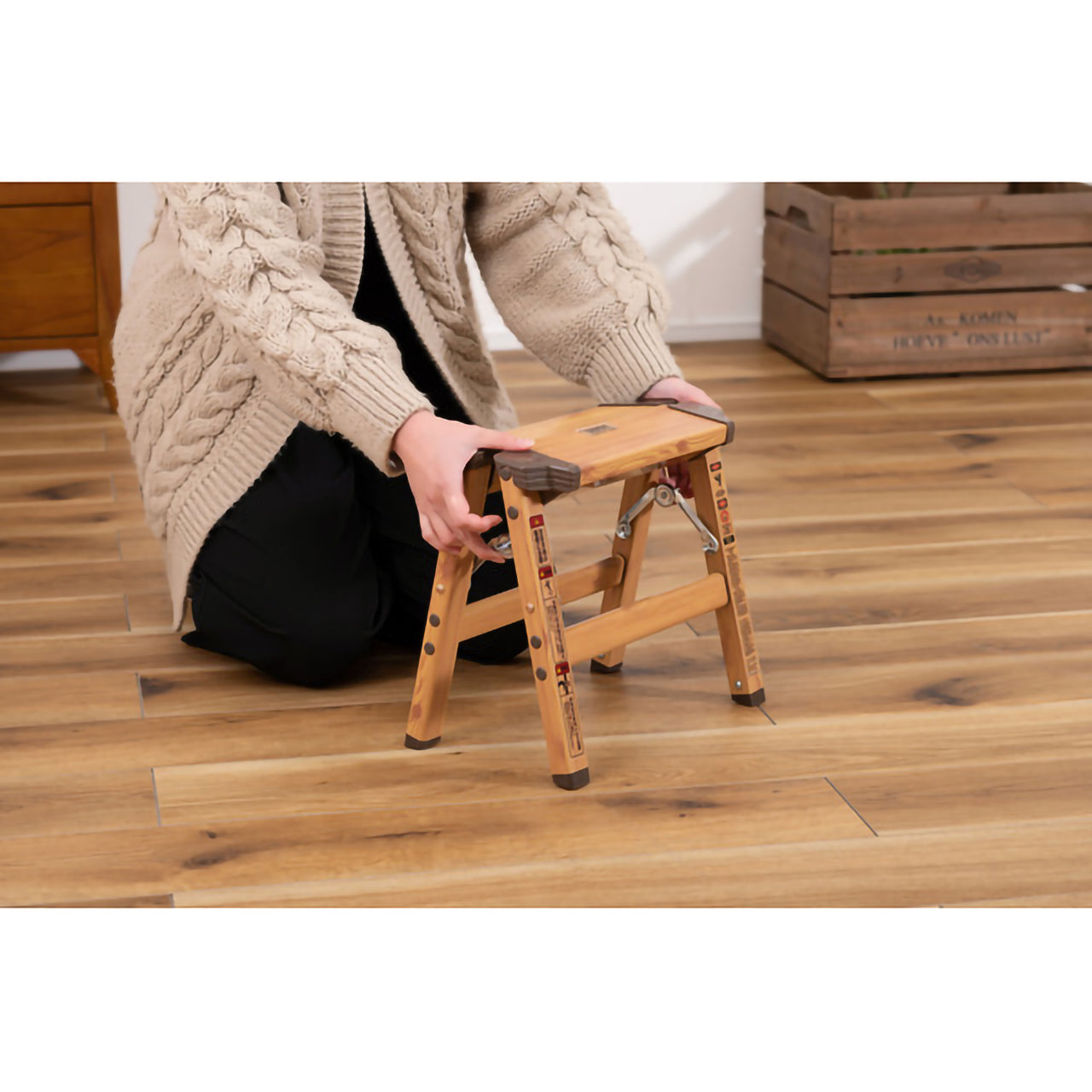 GB-LF13 アルミ　ステップスツール(木目プリント）