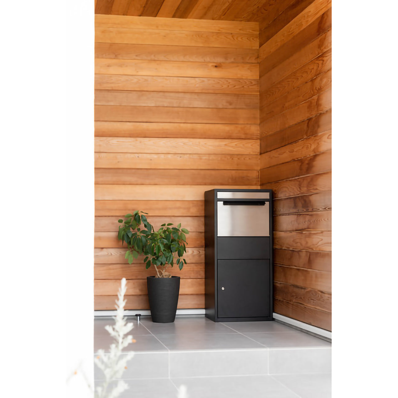 GB-LF17SV/WH　スタイリッシュ宅配ボックス