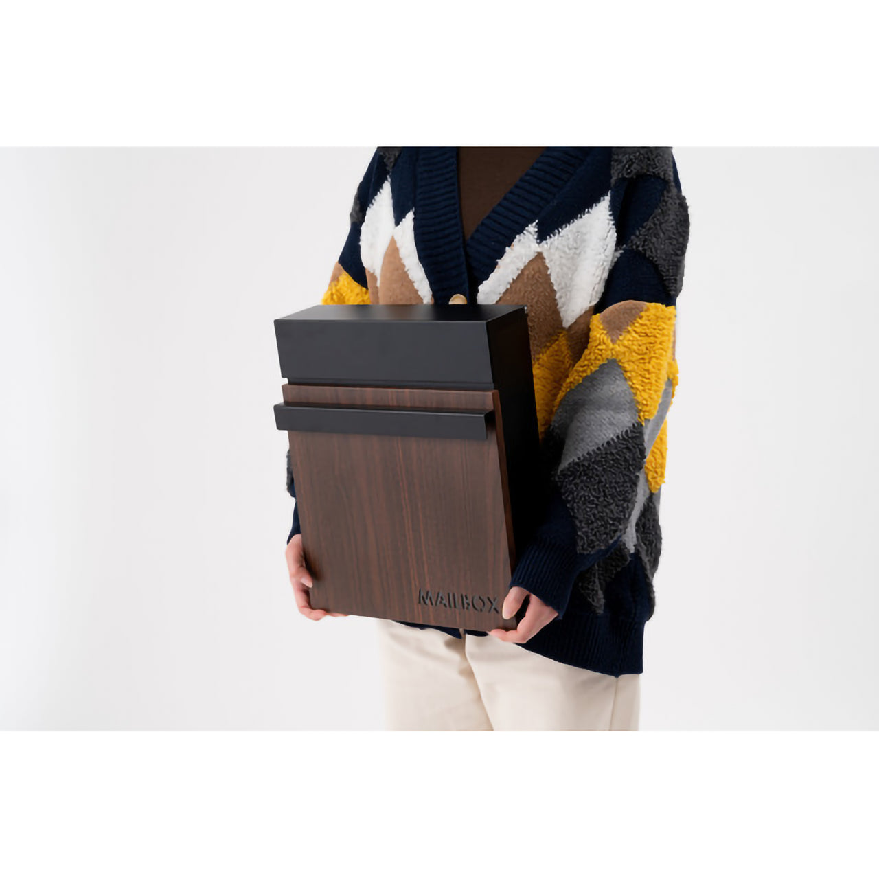 GB-LF18BK/WH　スリム＆スタイリッシュ壁掛けポスト