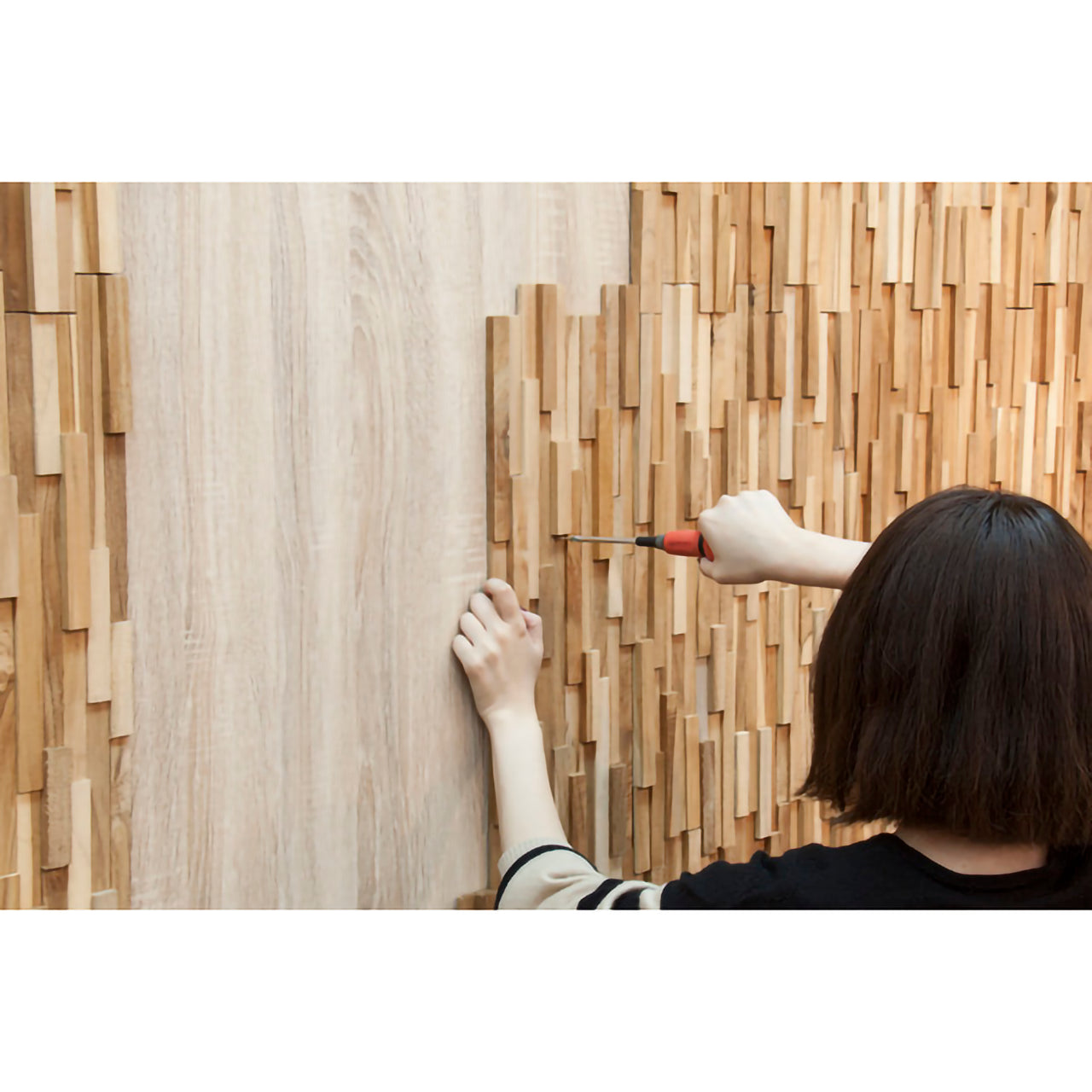 GB-DS01　ウォールパネル（10枚セット）｜天然木チークの質感が映える、空間を彩る壁面アクセント