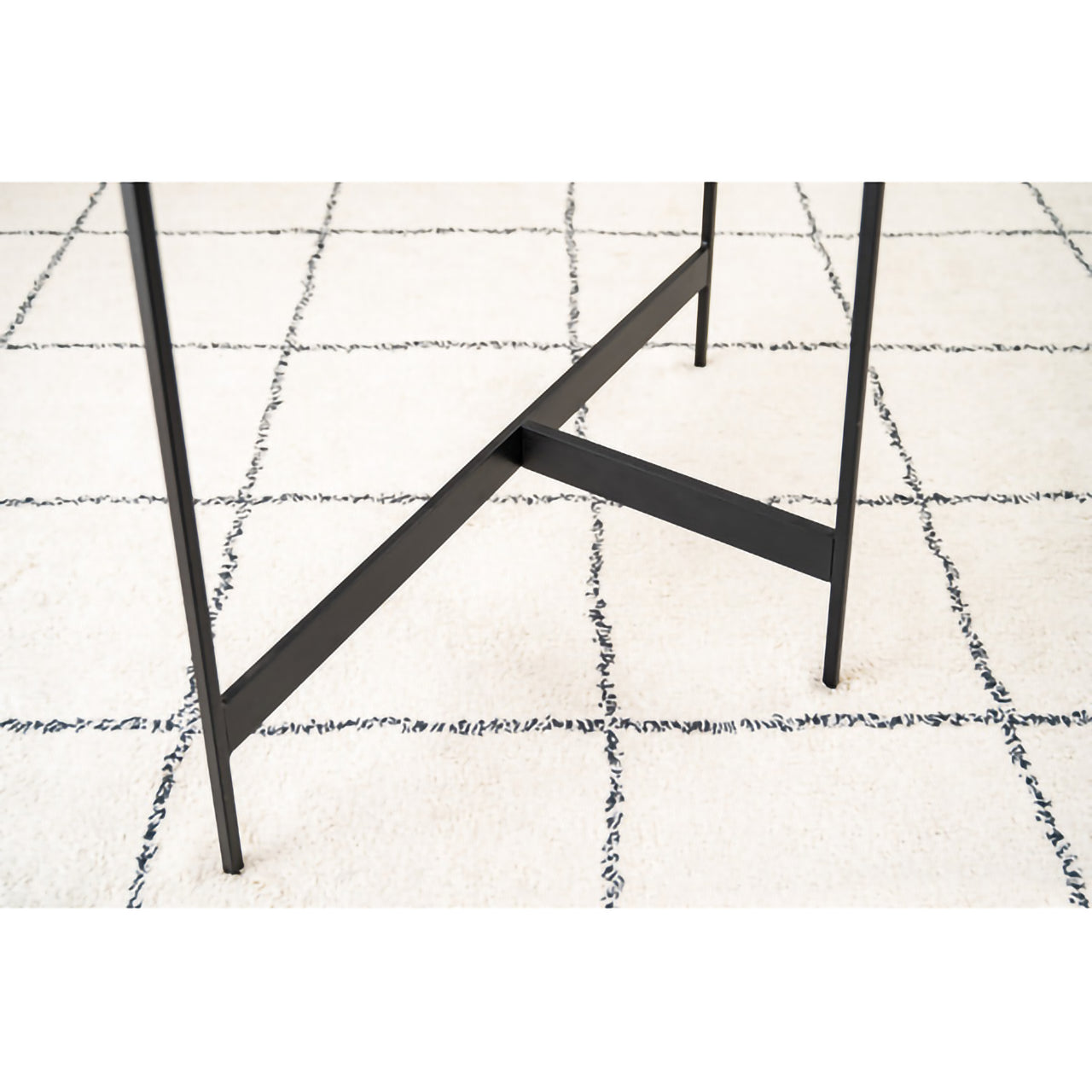 GB-T13BK コンソール｜半円フォルムが空間にやさしく馴染む、洗練されたモダンテーブル