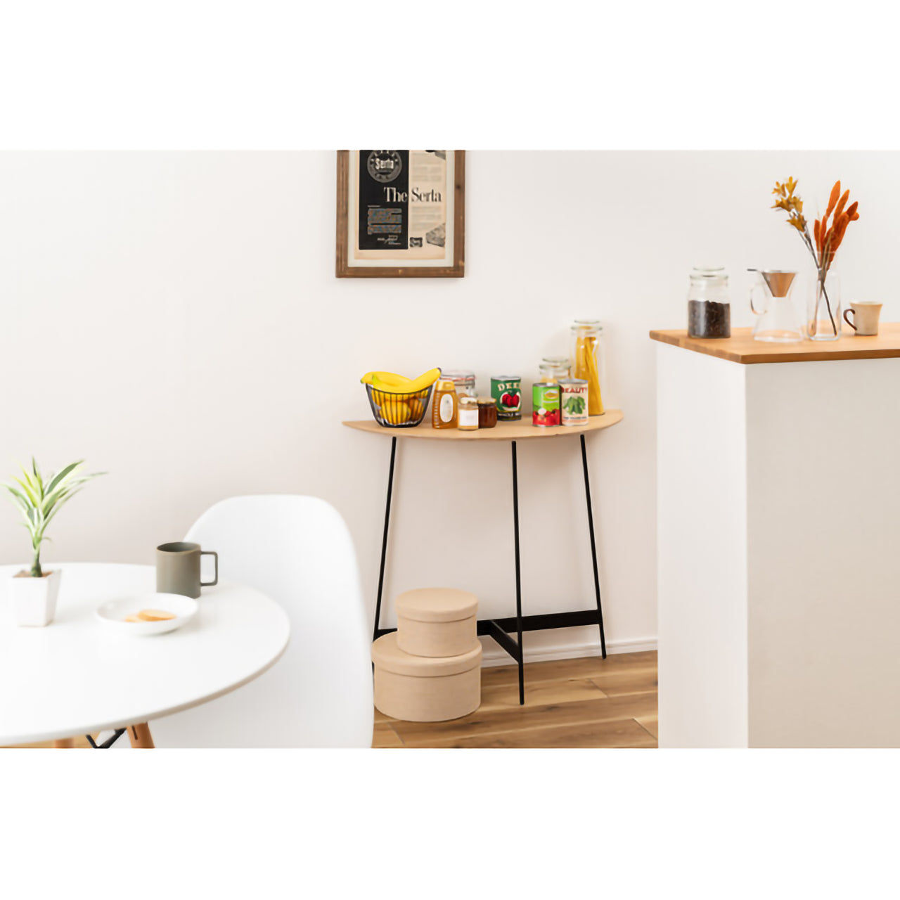 GB-T13NA コンソール｜半円フォルムが空間にやさしく馴染む、洗練されたモダンテーブル