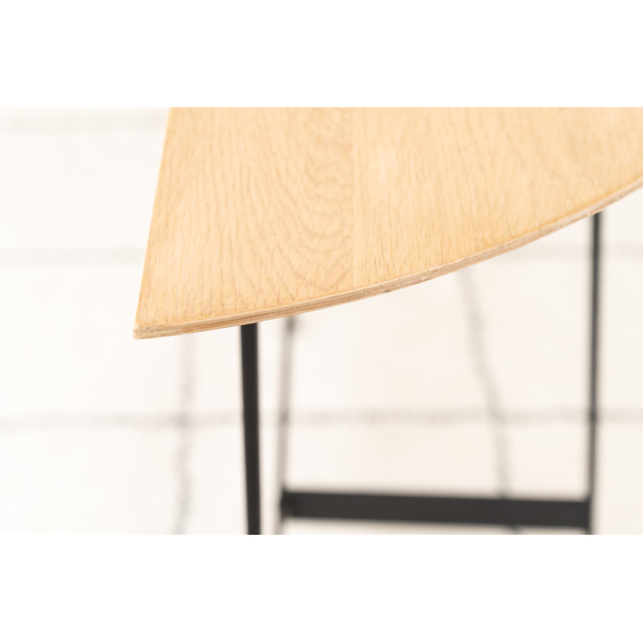 GB-T13NA コンソール｜半円フォルムが空間にやさしく馴染む、洗練されたモダンテーブル