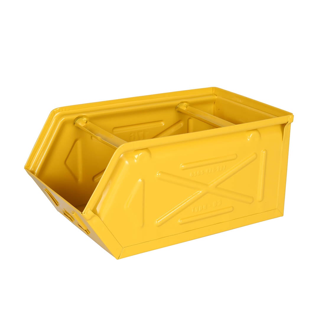 PARTS STOCKER