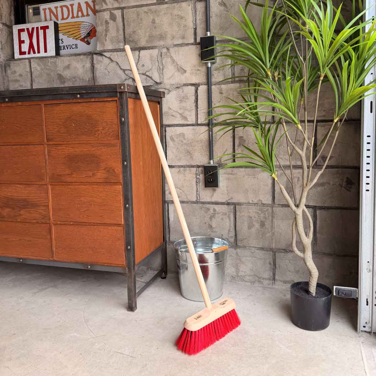 ケミカルハードデッキブラシ （ウェット対応可）YZ111