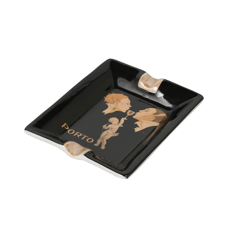 ART ASHTRAY