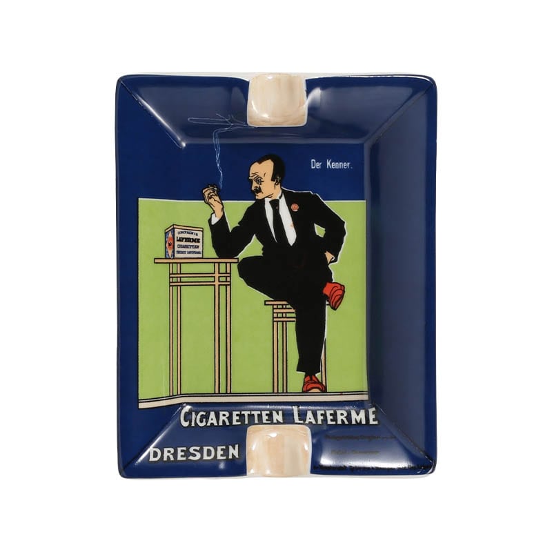 ART ASHTRAY