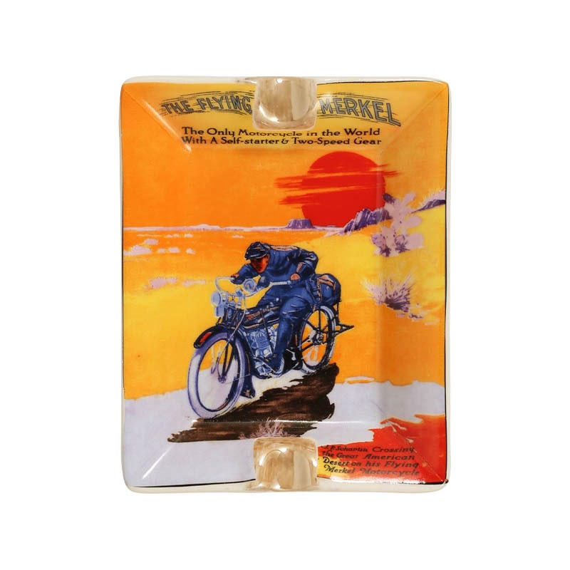 ART ASHTRAY