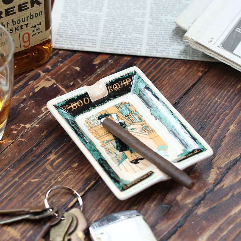 ART ASHTRAY
